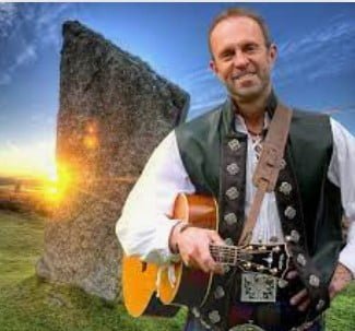 Charlie Zahm 2 - Bucks County Beacon - This Weekend, Hear a Tin Whistle, See Double Annies, Stash Your Kids, Tramp Around Eating Cupcakes, Ogle Accessible Bathrooms