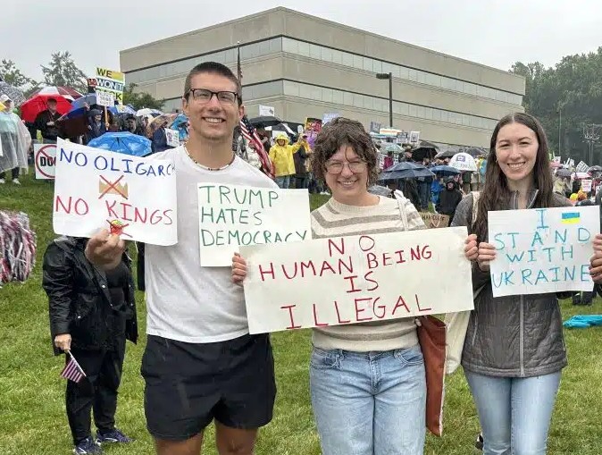 No Kings Langhorne Duckworths 1024x768 1 - Bucks County Beacon - Here's Why 1,800 Protesters Demonstrated Outside of Congressman Brian Fitzpatrick’s Langhorne Office for ‘No Kings Day'