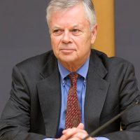 Stephen Kinzer