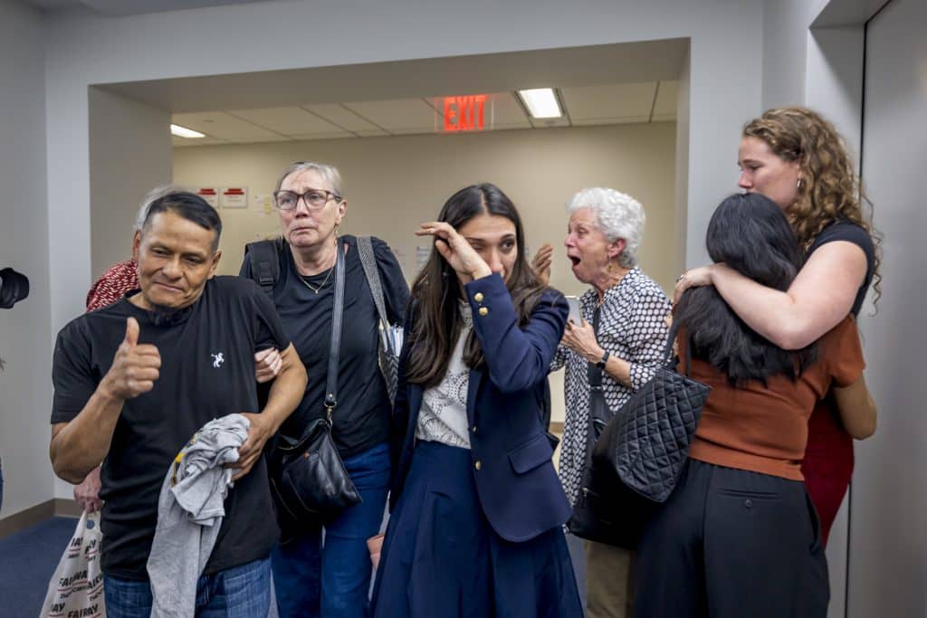 3P6A213507072025 Ice Fed Plaza Nigro - Bucks County Beacon - Photo Essay: Bearing Witness to America's Cruel and Unusual Treatment of Immigrants